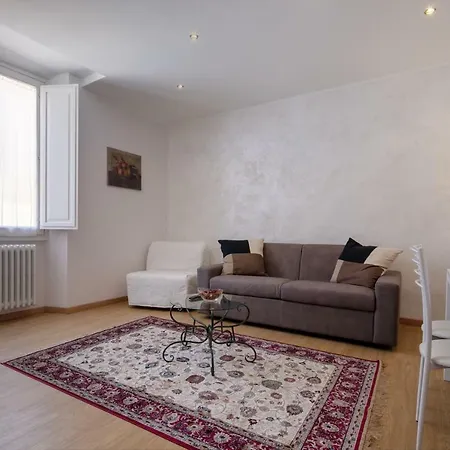 Modern Duomo View By Mmega Apartment Florence